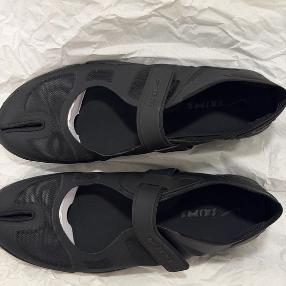 Nike Skims Rift Mesh - Picture 5 of 8